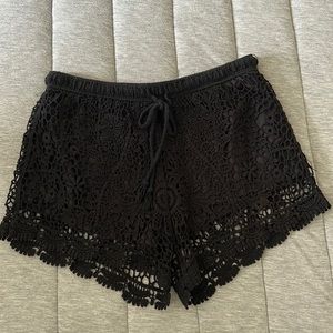 Embroider/Knit Style Boutique Short